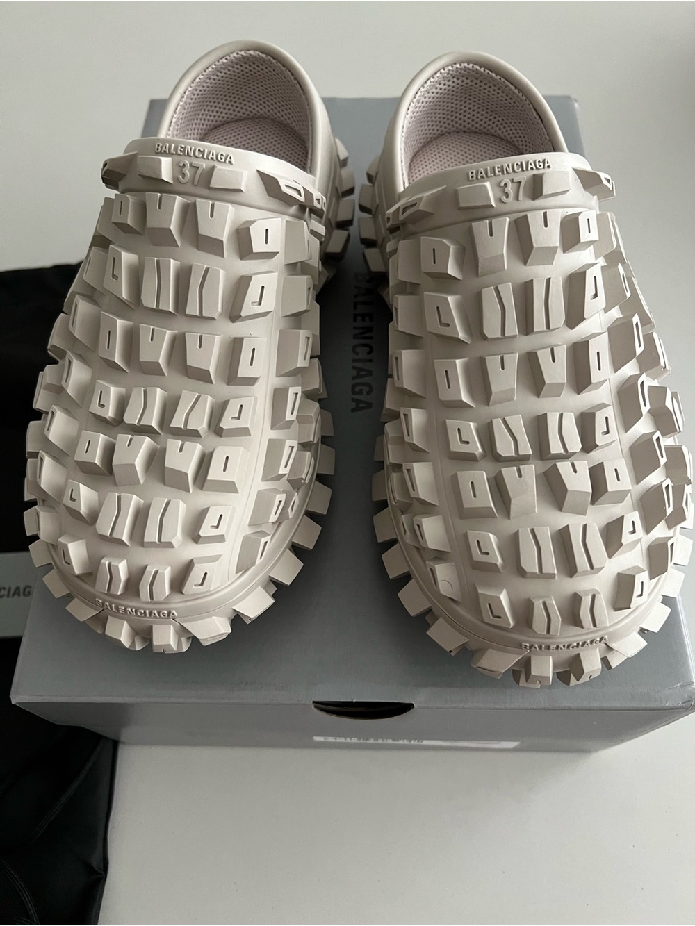 Balenciaga Defender Clogs Beige New In Box Size 37